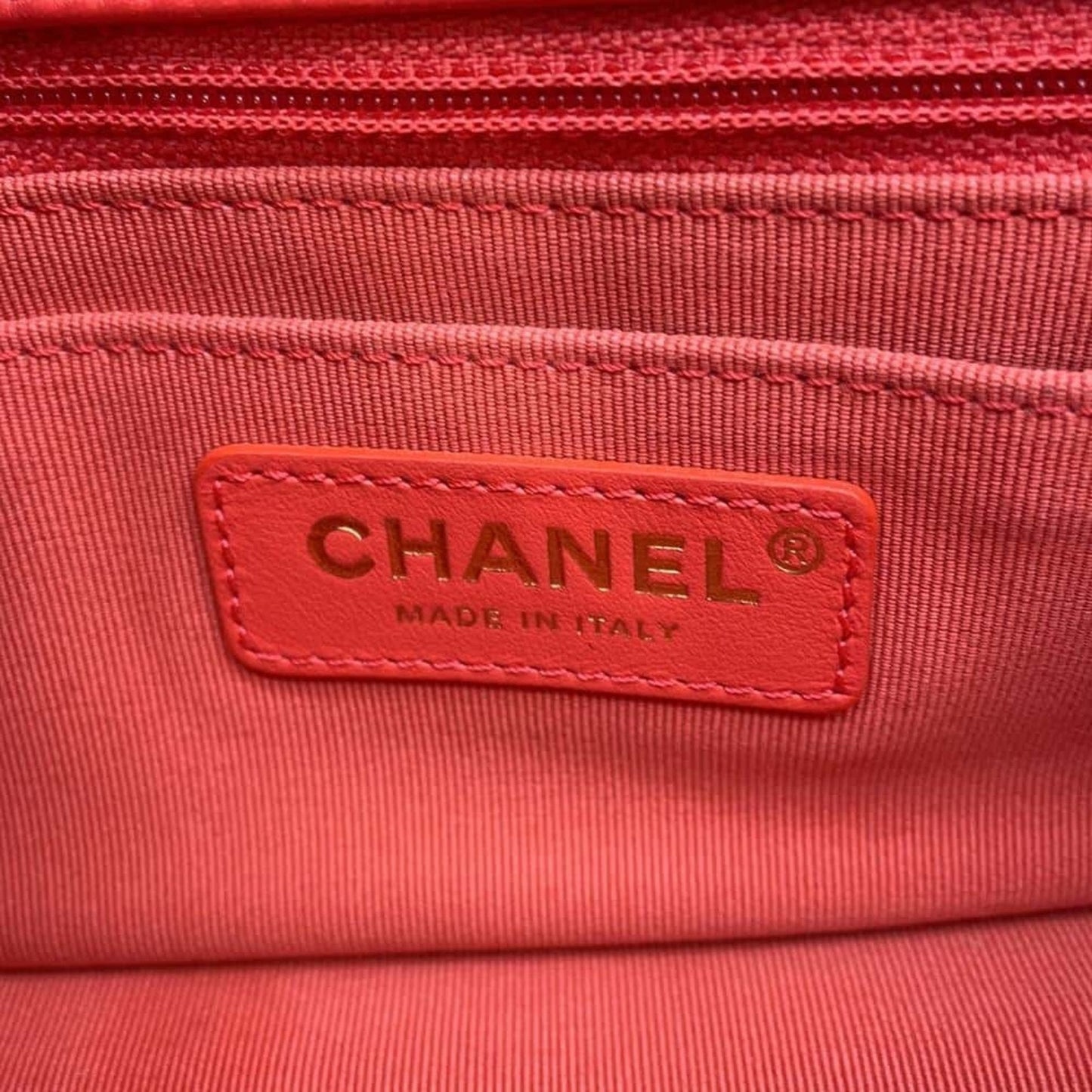 Chanel Sac Single Flap en cuir rouge