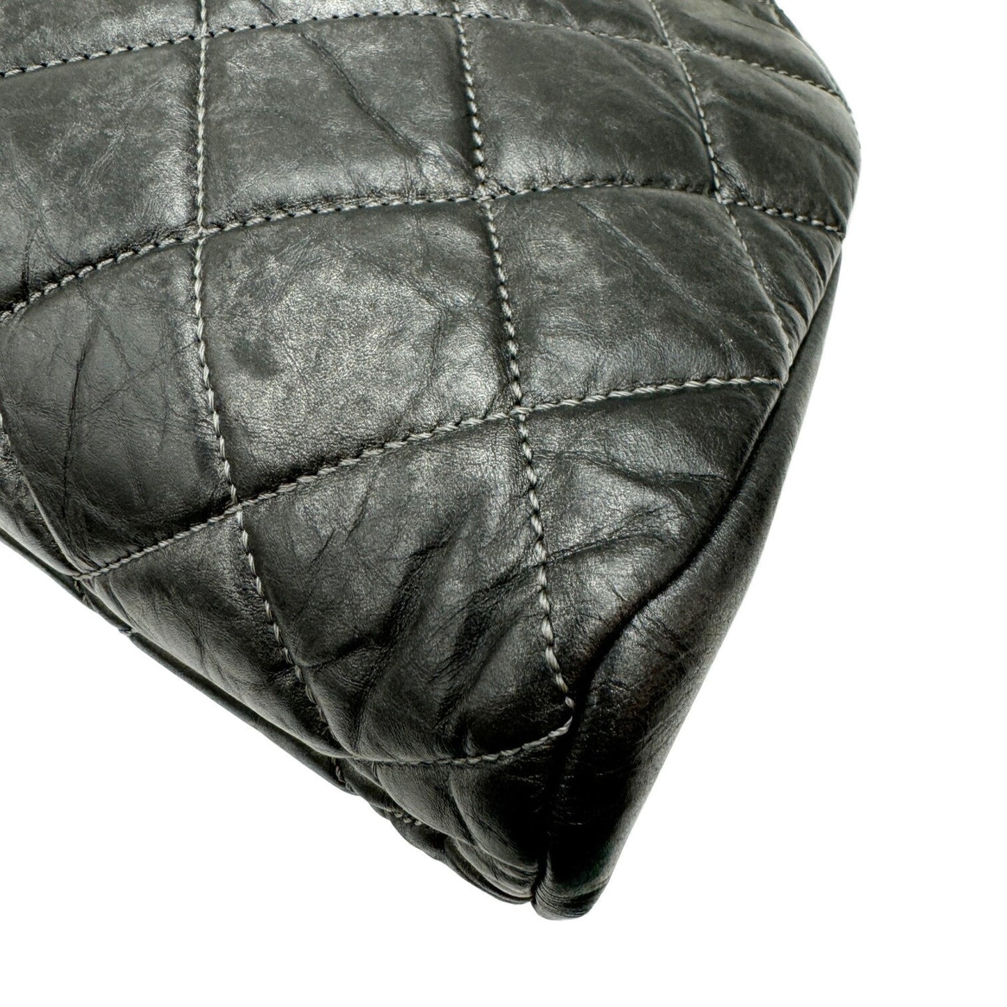 Chanel Sac Mademoiselle en cuir gris