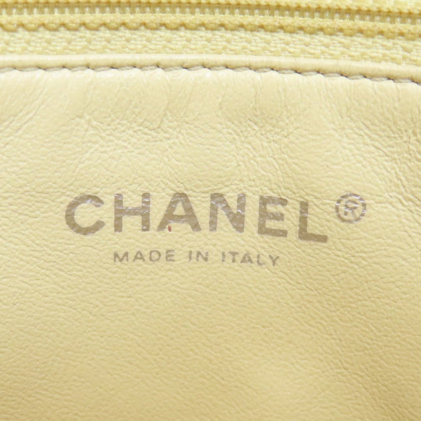 Chanel Sac Boy en cuir rouge