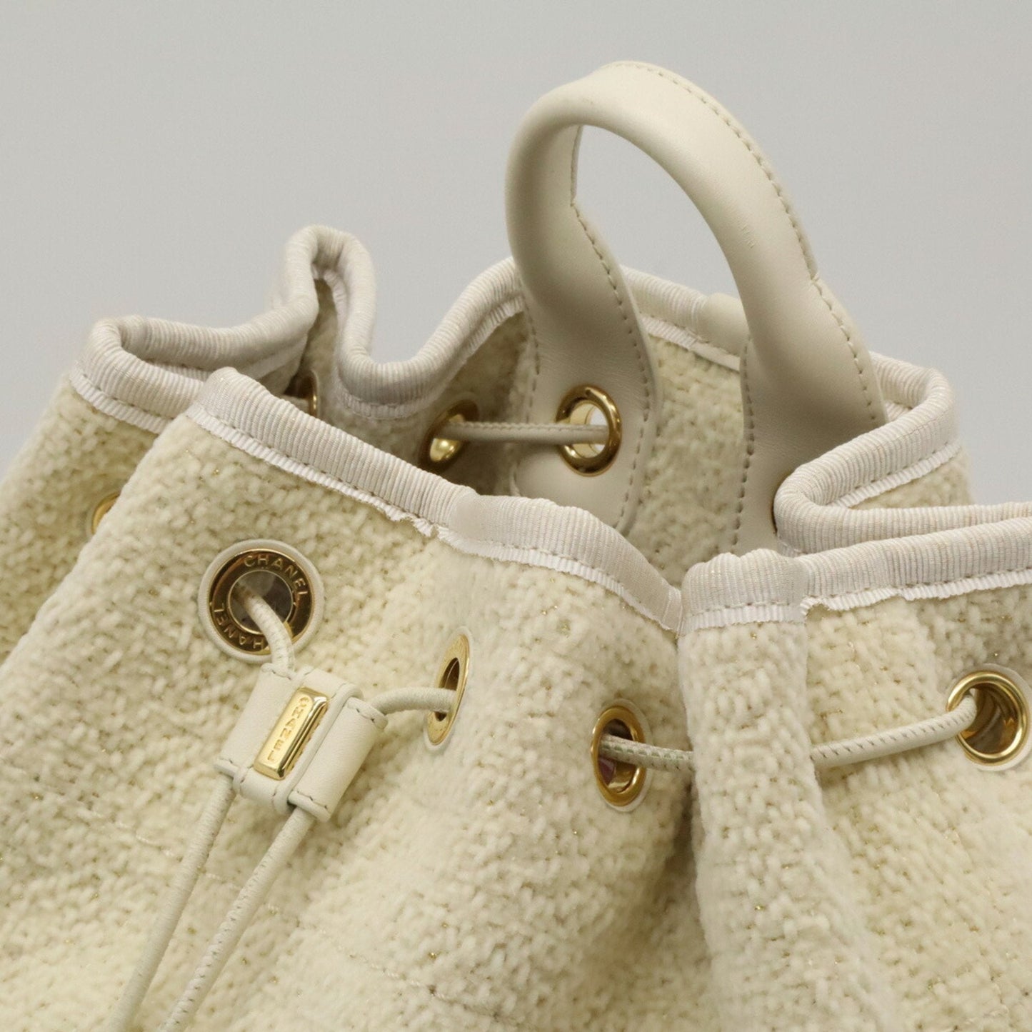 Chanel Sac Deauville en cuir beige