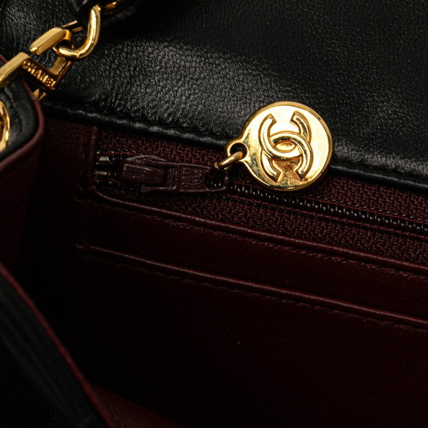 Chanel Sac Diana en cuir noir