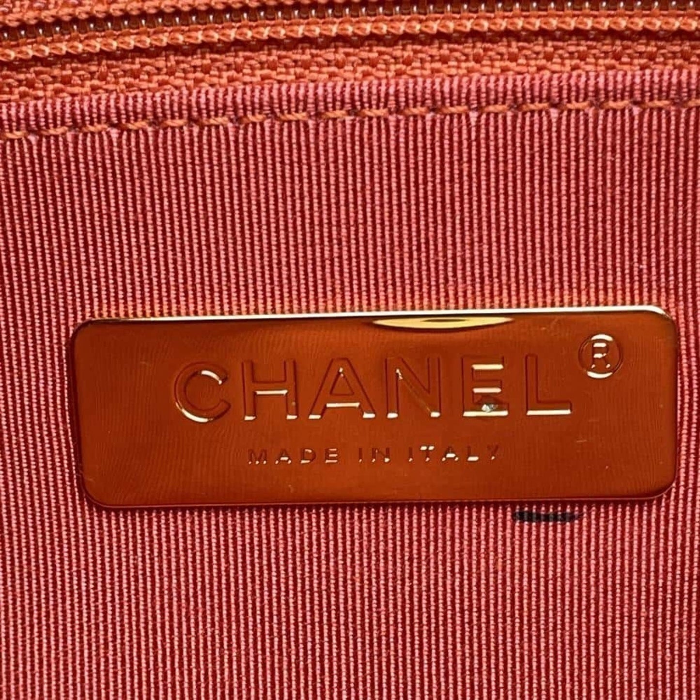Chanel Sac Camera en cuir rose