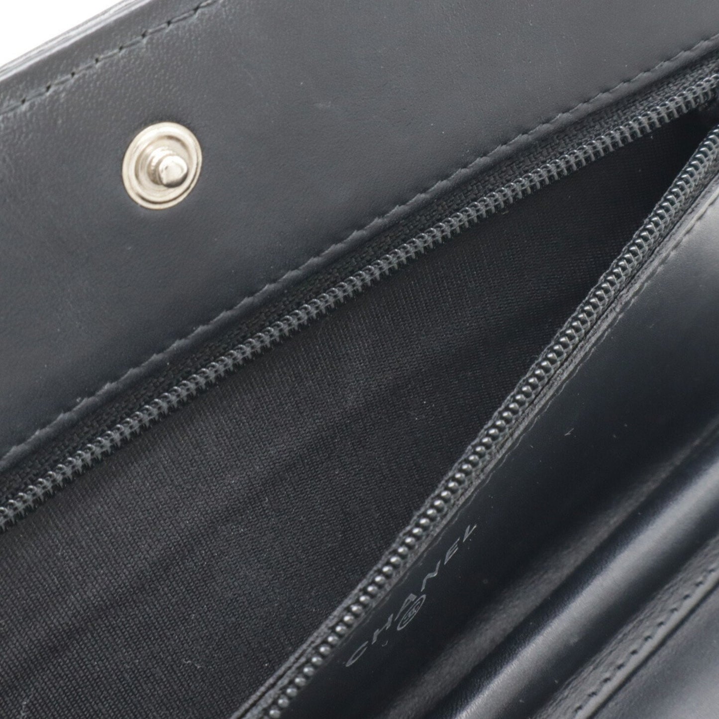 Chanel Sac Boy en cuir noir