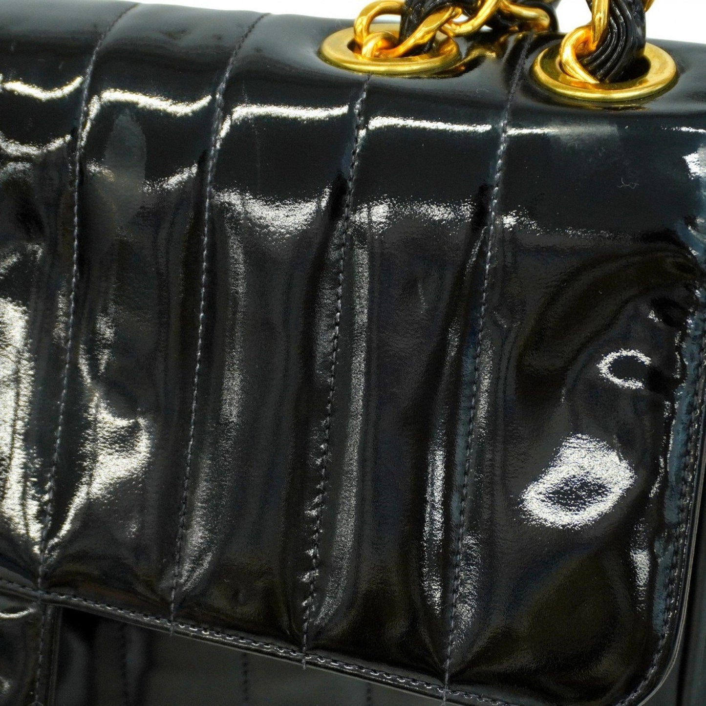 Chanel Sac Mademoiselle en cuir verni noir