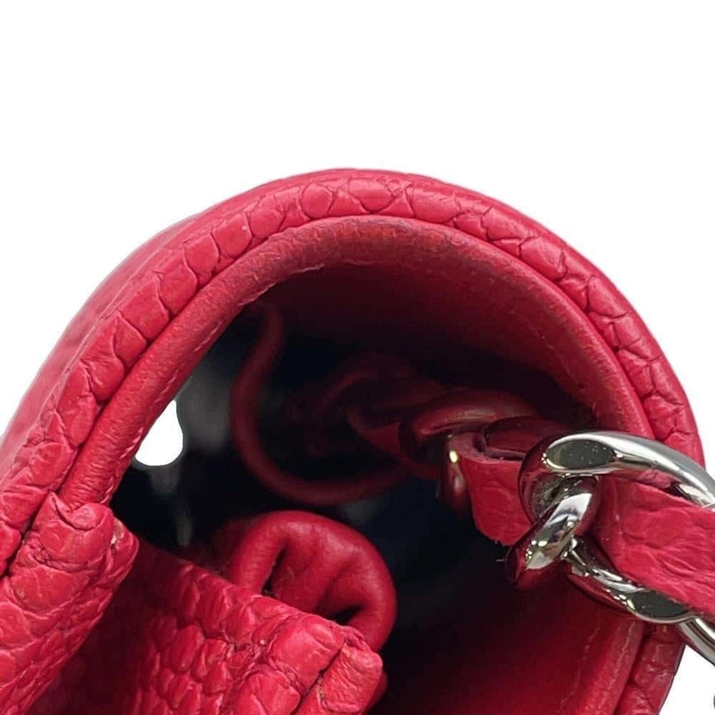 Chanel Sac Boy en cuir caviar rouge