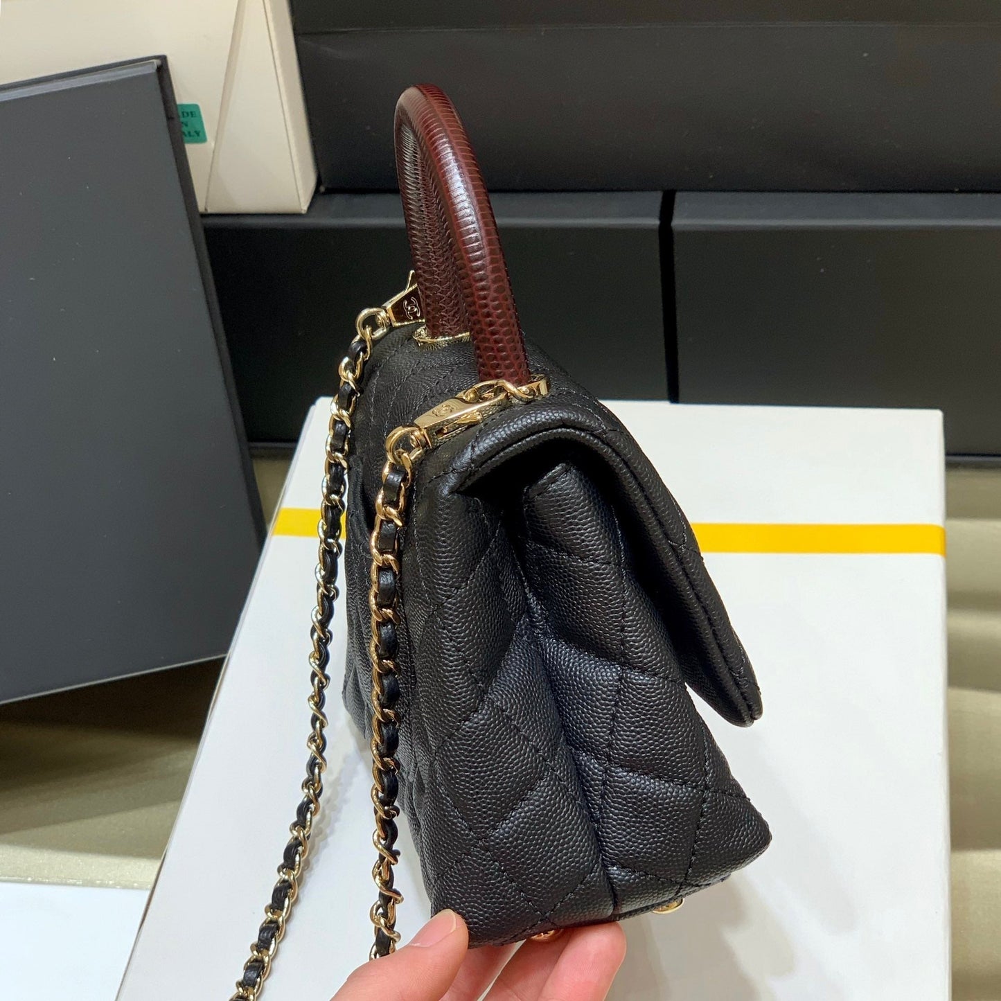 CHANEL 24K Coco Hanle Mini 19cm Black Red Grained Calfskin Gold Hardware