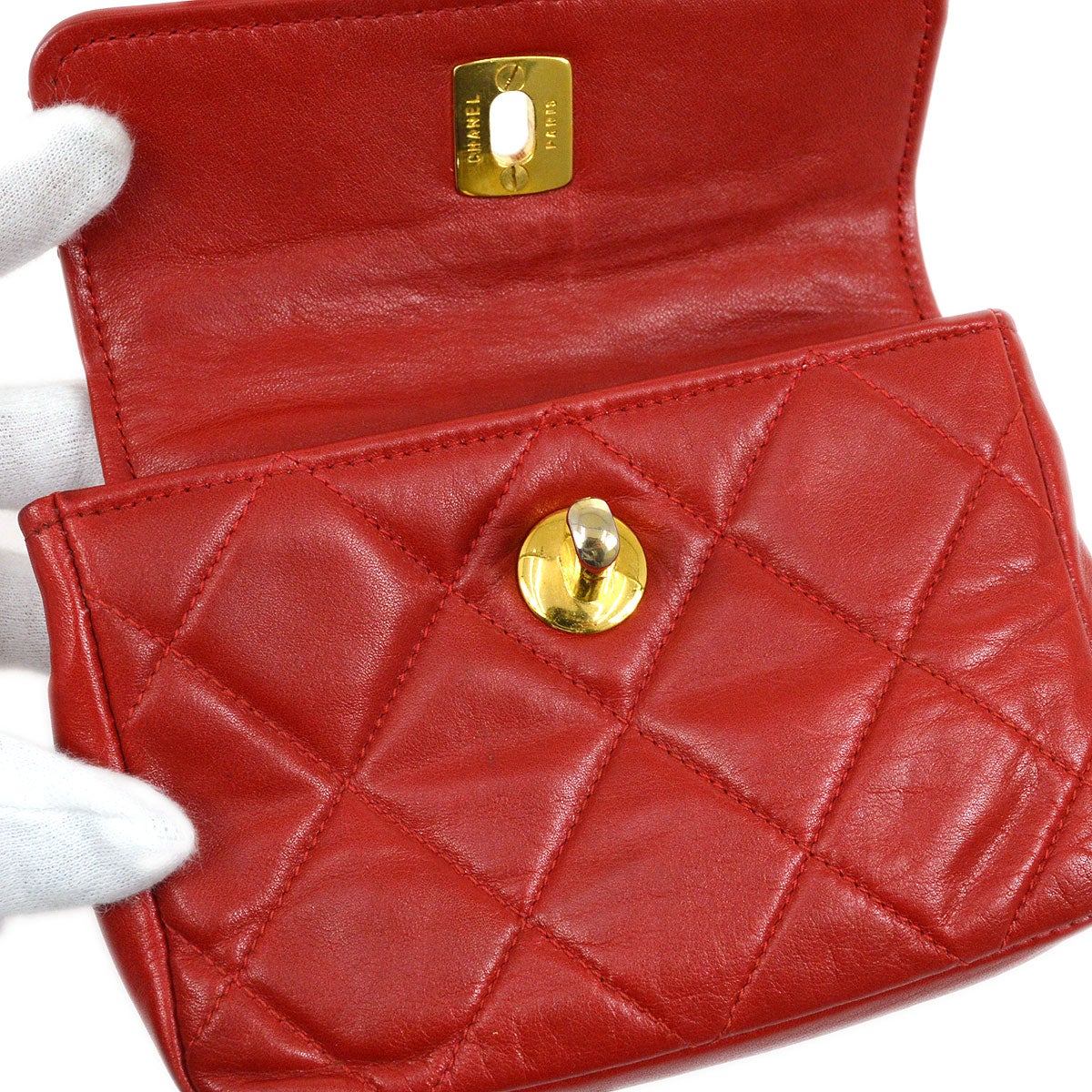 CHANEL 1991-1994 Red Lambskin Quilted Belt Bag