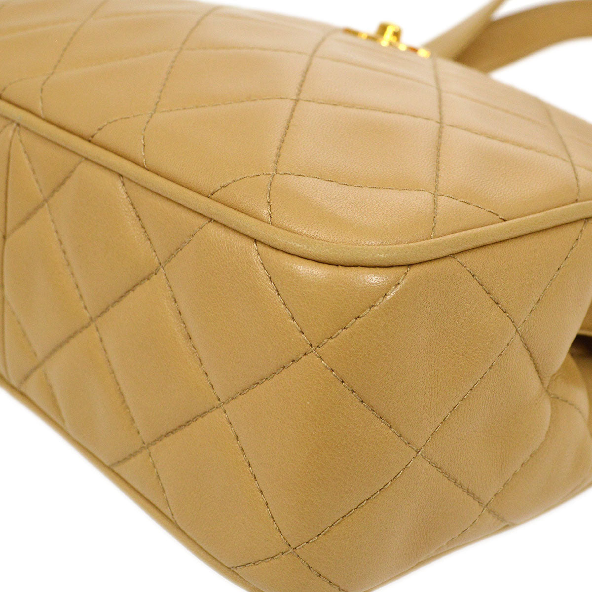 CHANEL 1997 Beige Lambskin Quilted Handbag