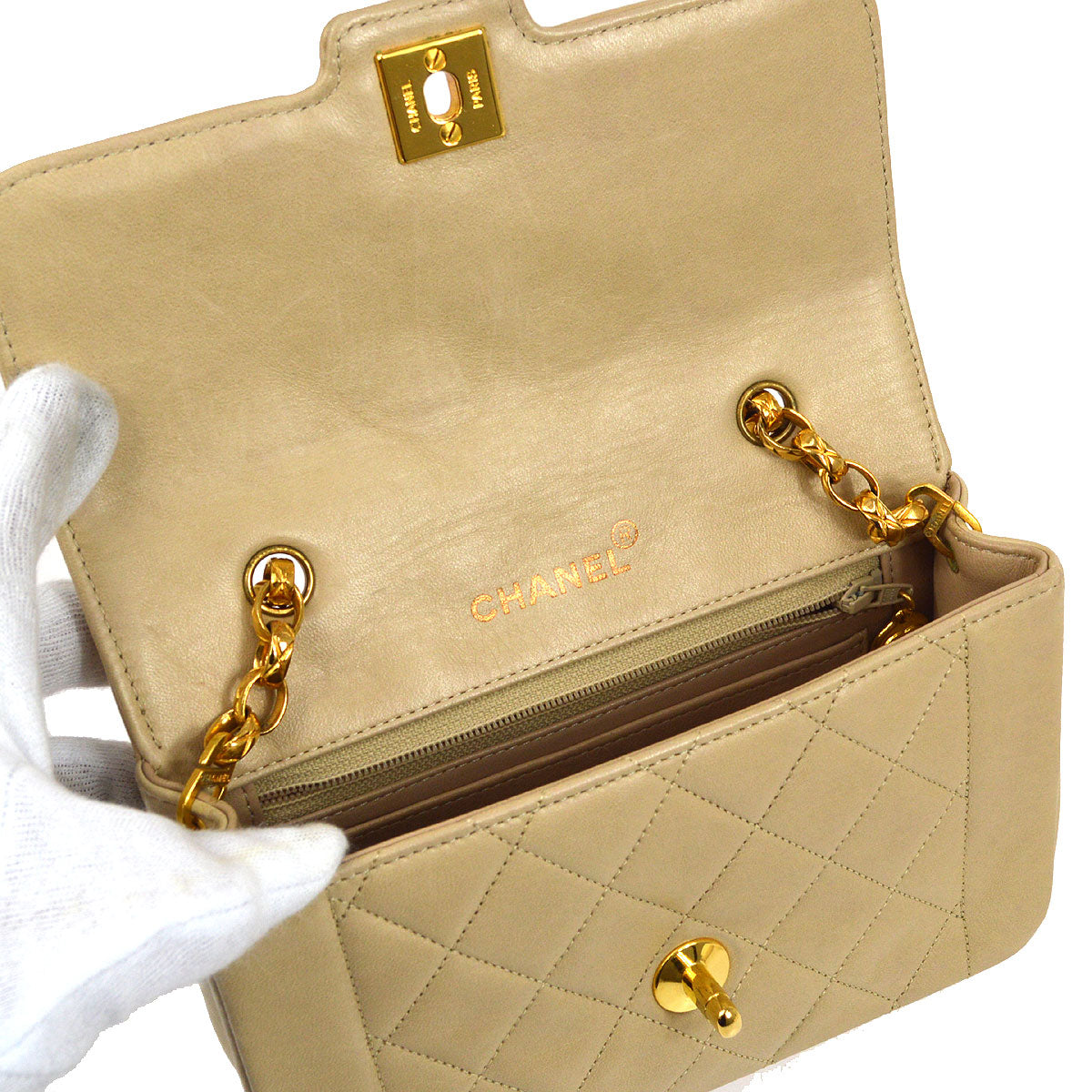CHANEL 1991-1994 Beige Lambskin Border Flap Mini