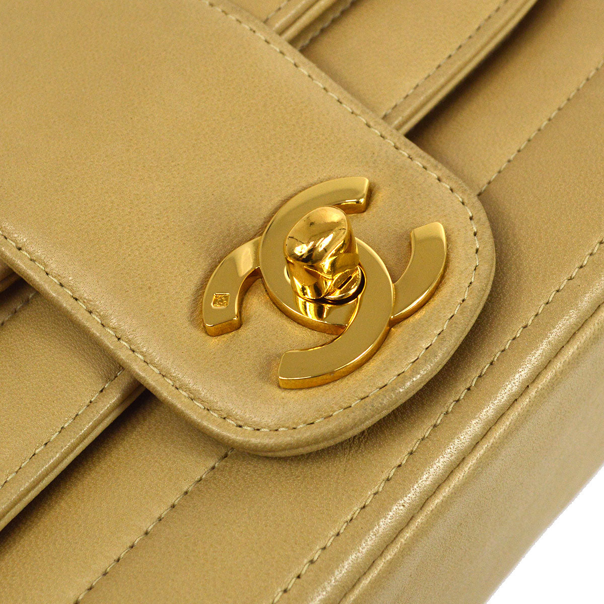 CHANEL 1991-1994 Beige Lambskin Horizontal Double Flap Mini