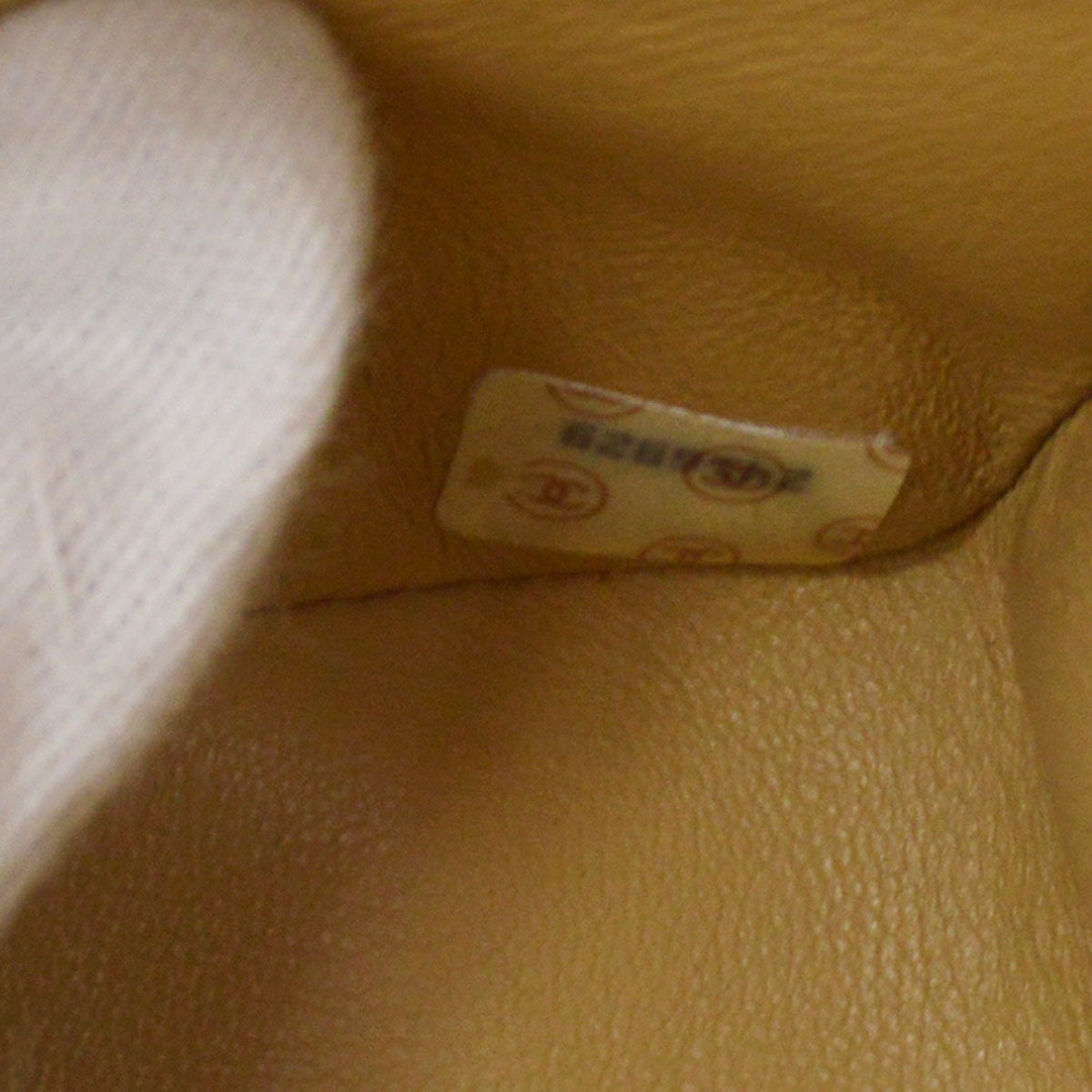 CHANEL 1991-1994 Beige Lambskin Horizontal Double Flap Mini