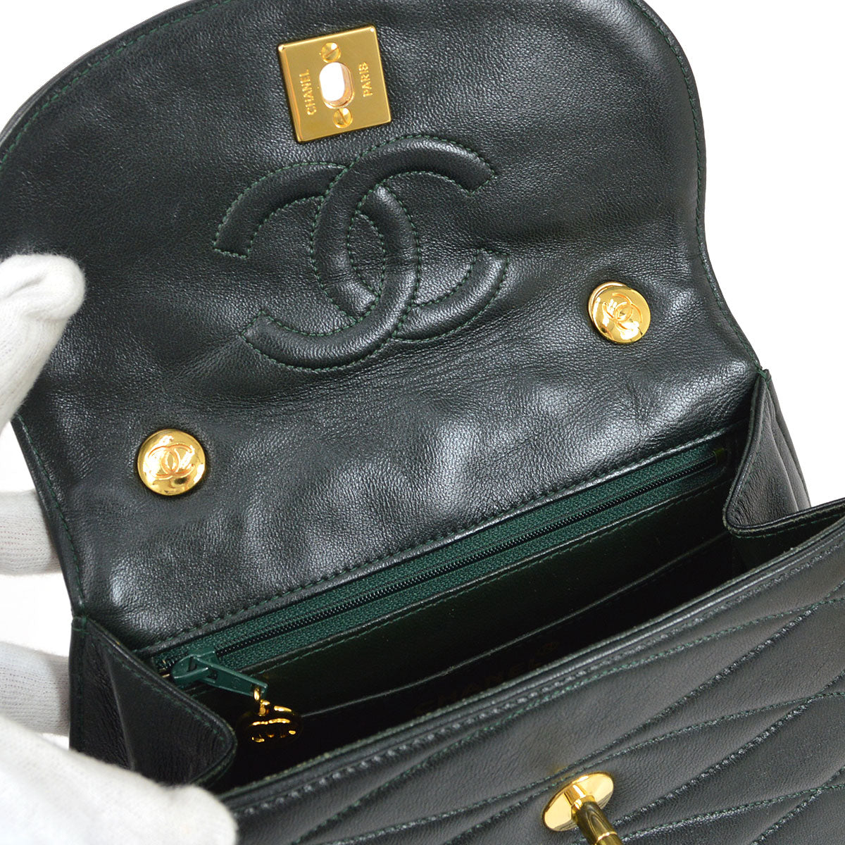 CHANEL 1989-1991 Green Lambskin Diagonal Round Flap Small