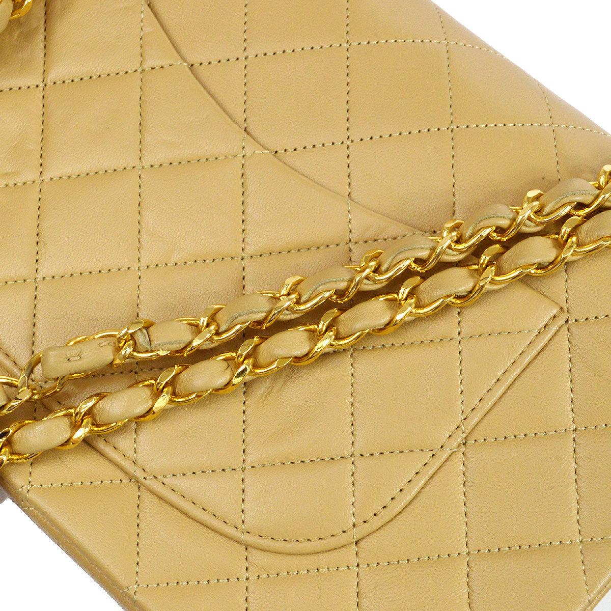 CHANEL 1989-1991 Beige Lambskin Quilted Double Chain Medium