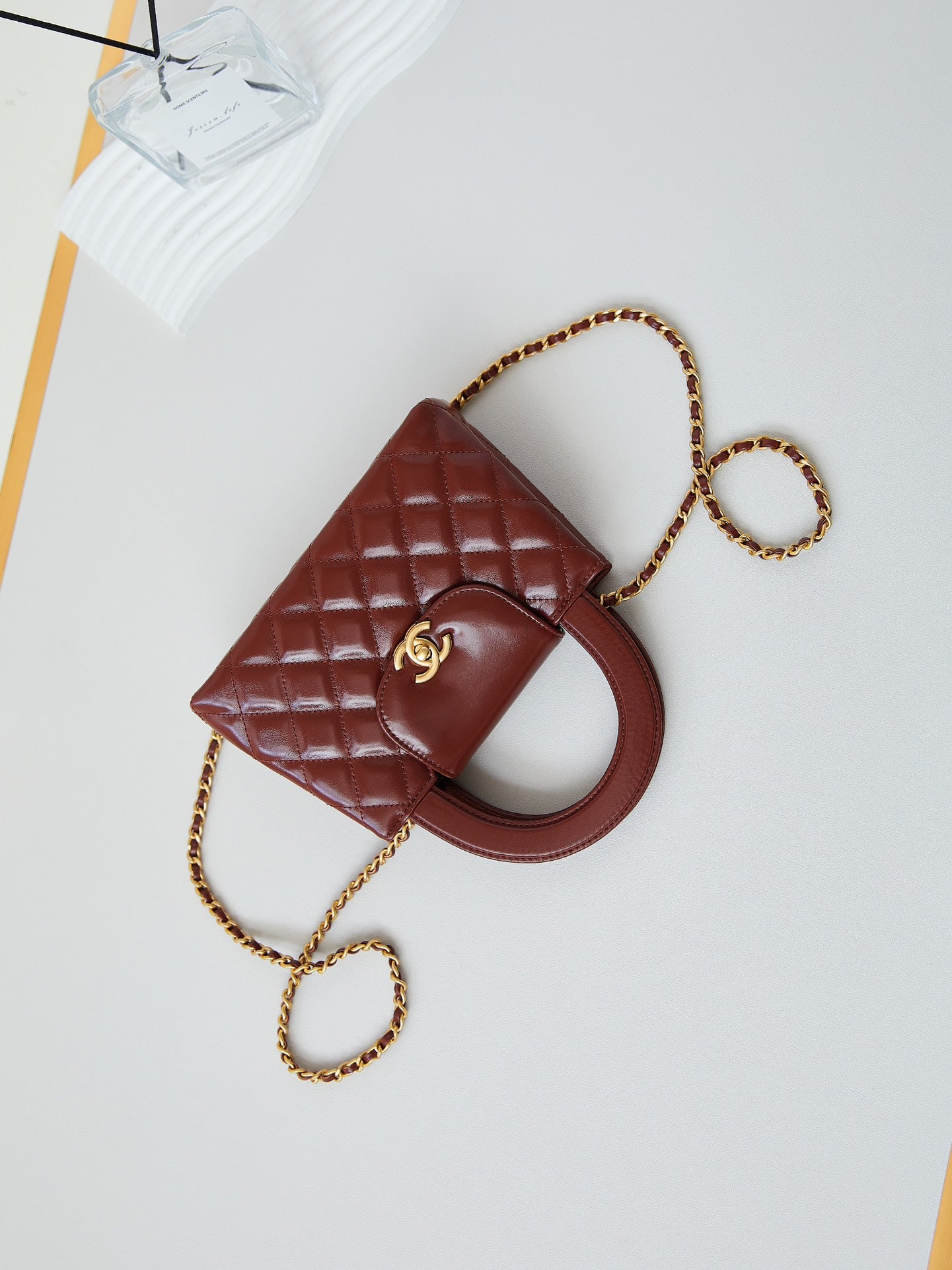 CHANEL 24a nano 19cm kelly shopper bag burgundy lambskin