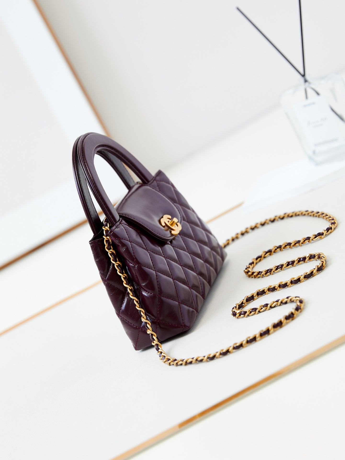 CHANEL 24a nano 19cm kelly shopper bag cherry red lambskin