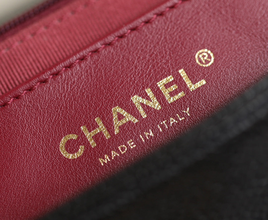CHANEL 24K Flap Bag 23cm Black Grained Calfskin Gold Hardware