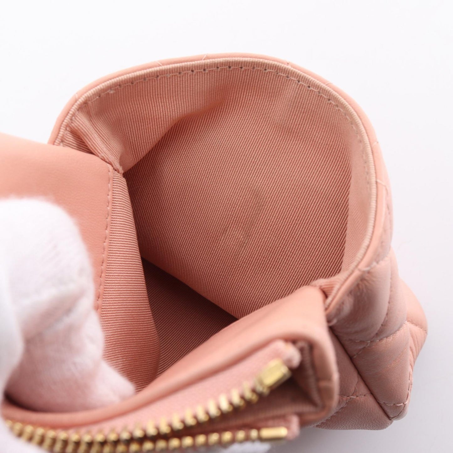Chanel Matelasse Phone Case Leather Shoulder Bag 29614670