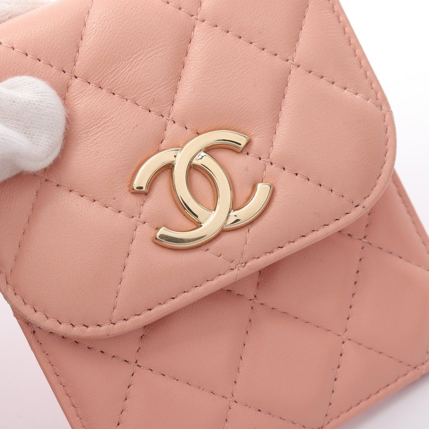 Chanel Matelasse Phone Case Leather Shoulder Bag 29614670