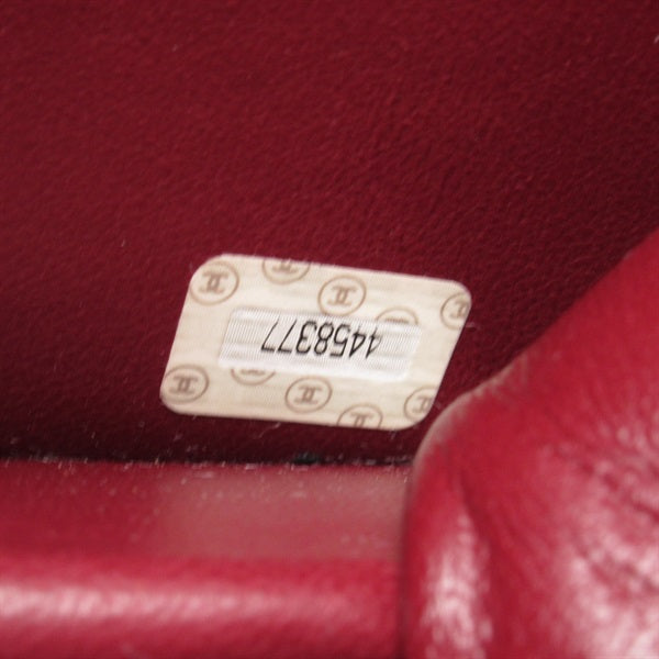 Chanel Quilted Leather Single Flap Bag Leather Crossbody Bag in New Condition