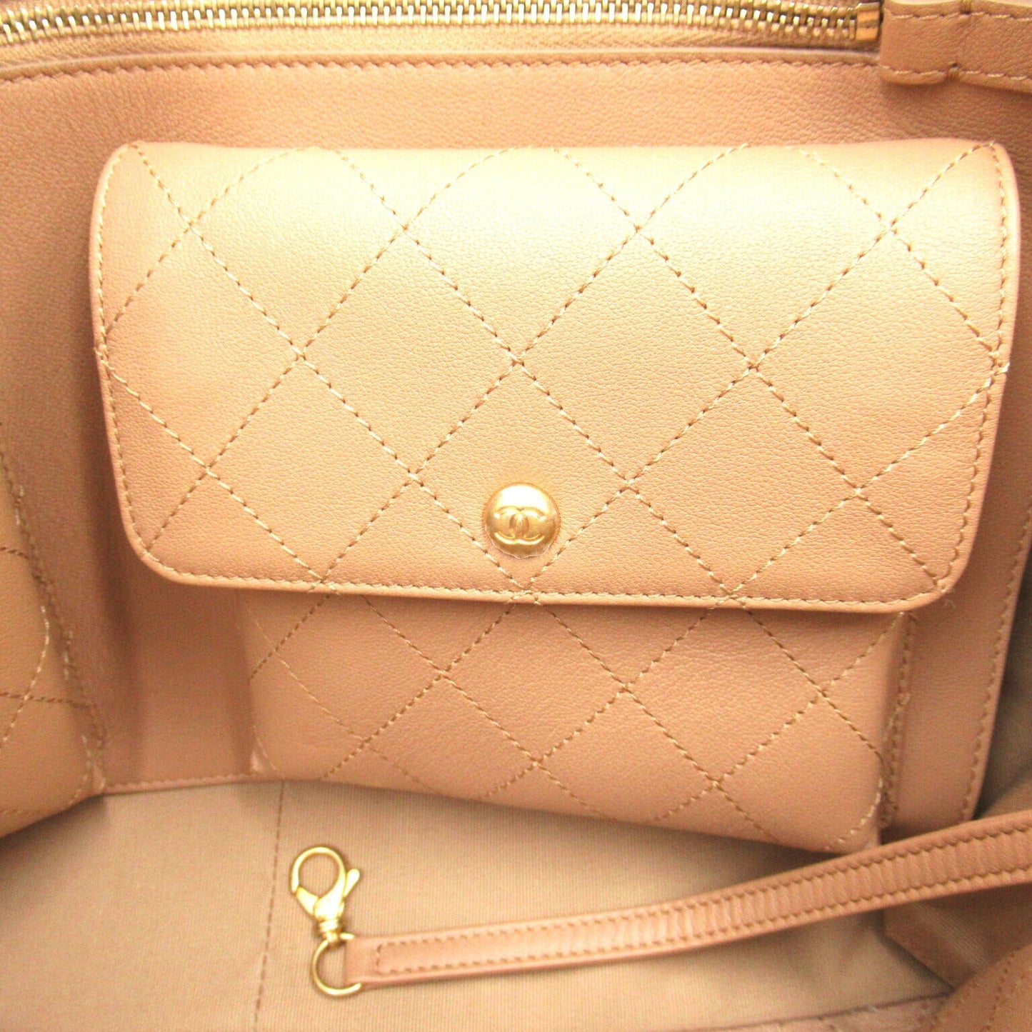Chanel Leather Shoulder Tote Bag AS3508