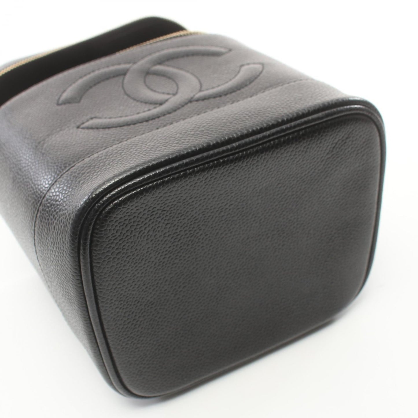Chanel Vanity Bag Leather Vanity Bag A01998 in New Condition