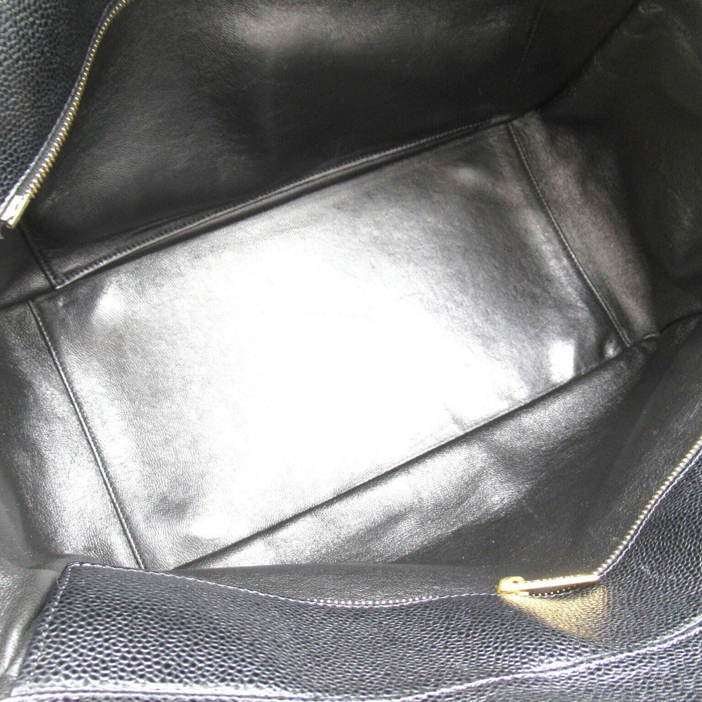 Chanel Caviar Skin Matelasse Chain Tote Bag