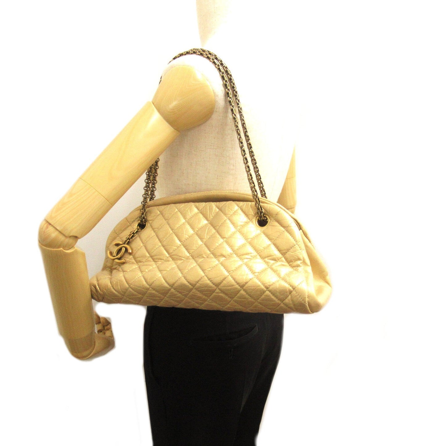 Chanel Mademoiselle Chain Shoulder Leather Shoulder Bag 15697593 in Great Condition
