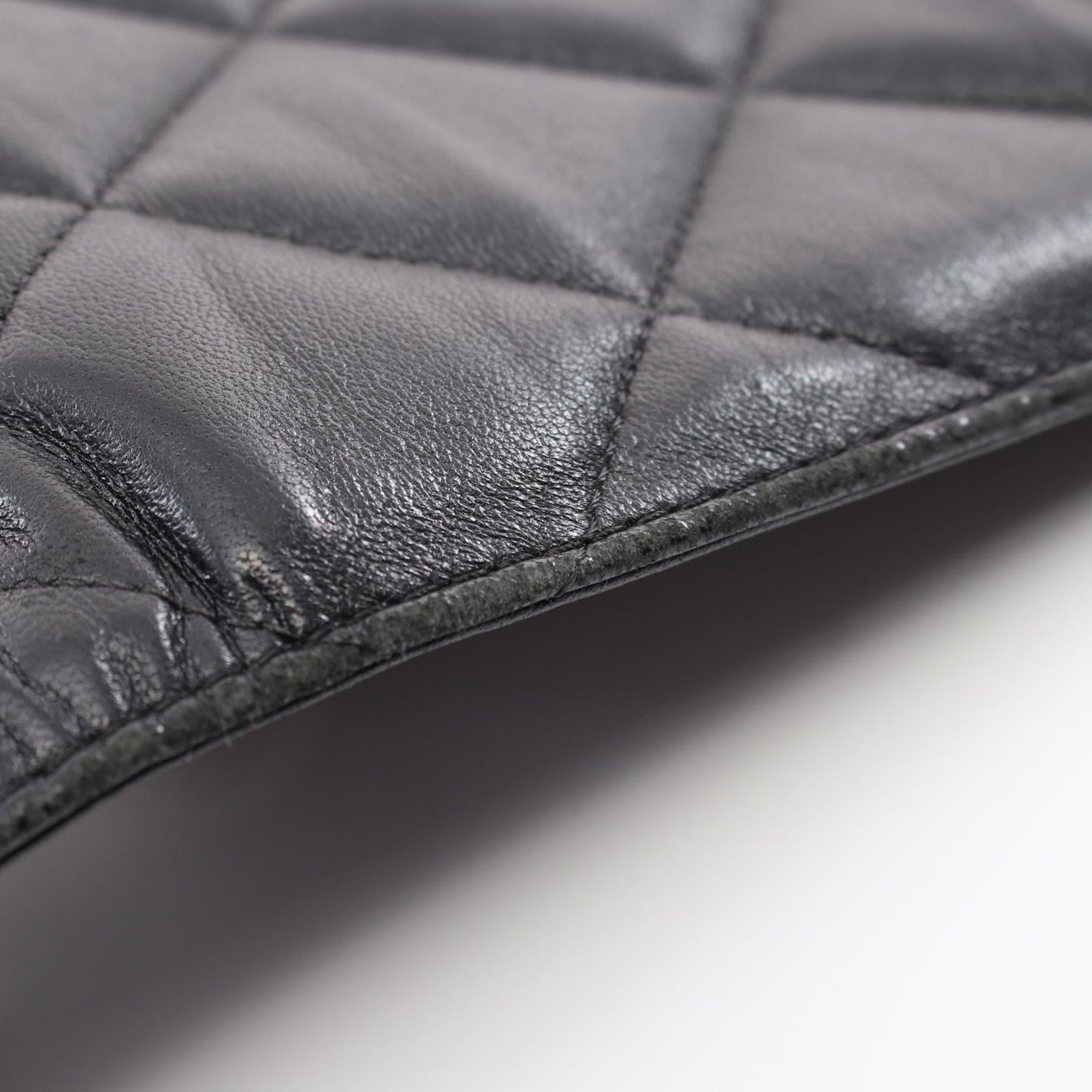 Chanel Matelasse Lambskin Shoulder Bag Black