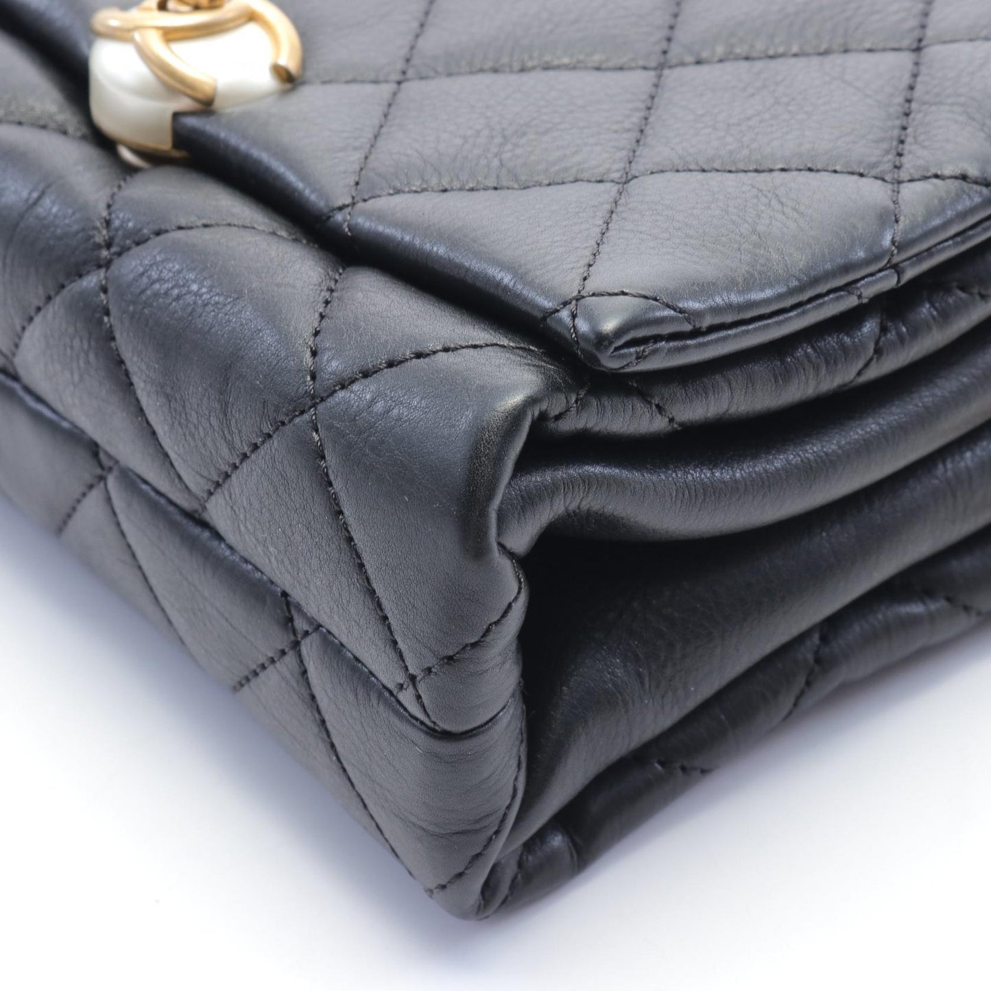 Chanel Quilted Leather Chain Flap Bag Leather Shoulder Bag AS1170