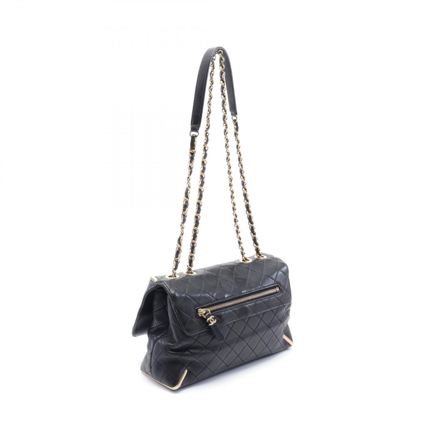 Chanel Quilted Leather Chain Flap Bag Leather Shoulder Bag in New Condition