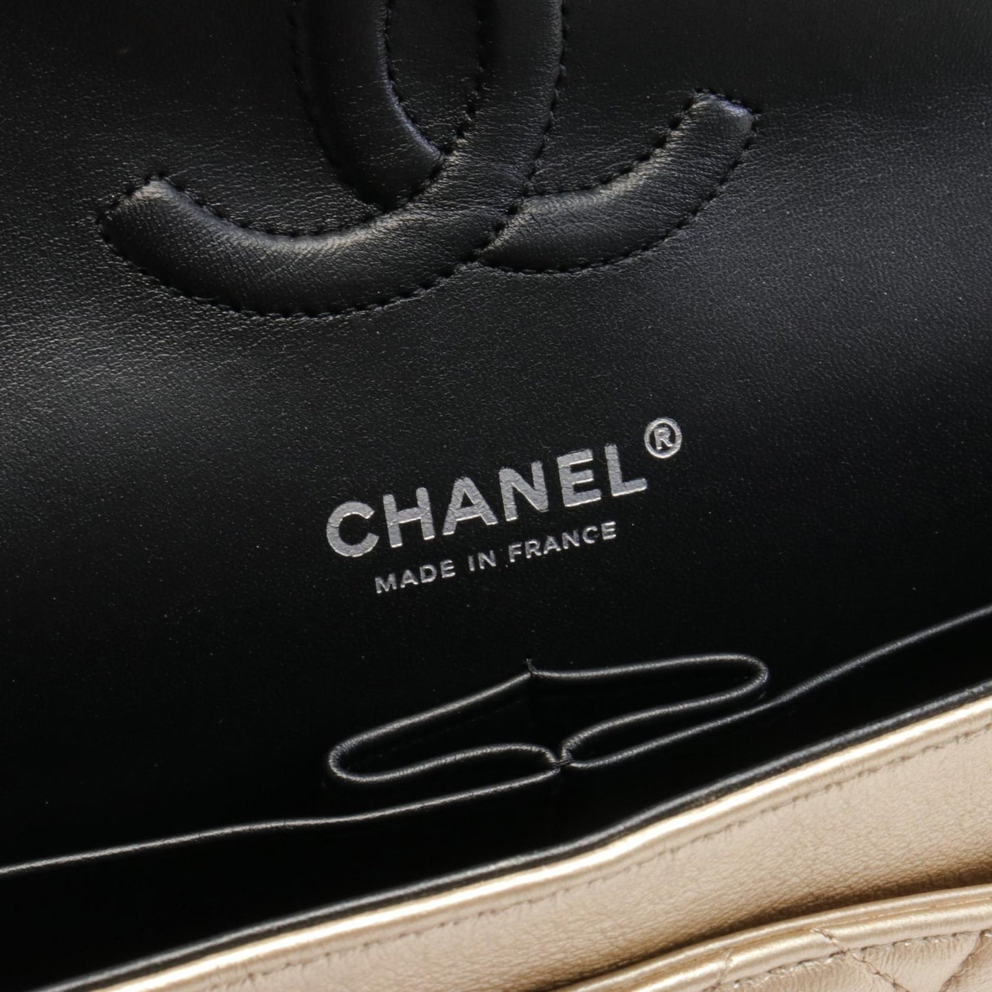 Chanel Leather Matelasse W Flap Shoulder Bag A01112