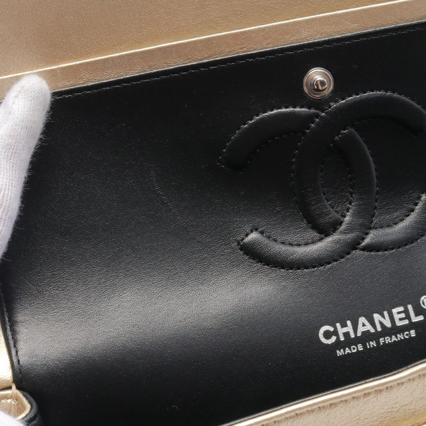 Chanel Leather Matelasse W Flap Shoulder Bag A01112