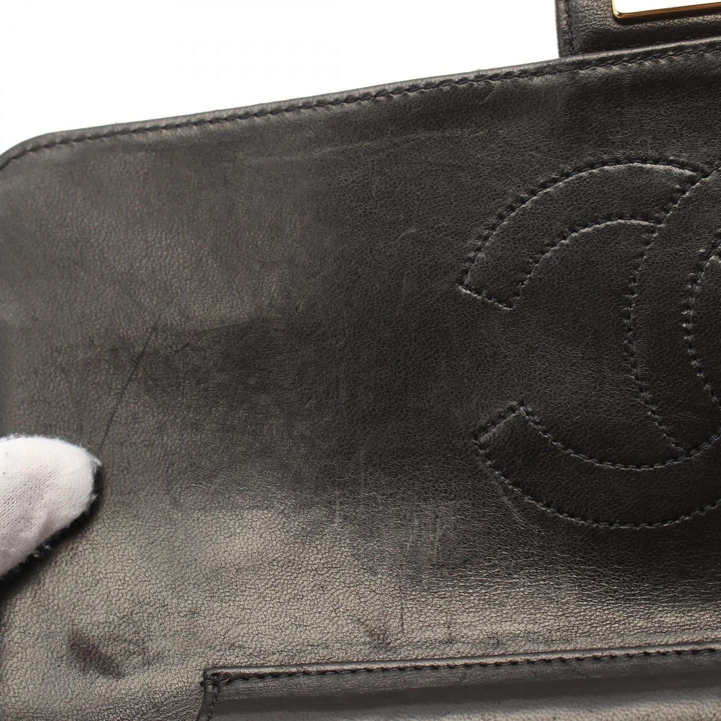 Chanel Matelasse Lambskin Shoulder Bag Black