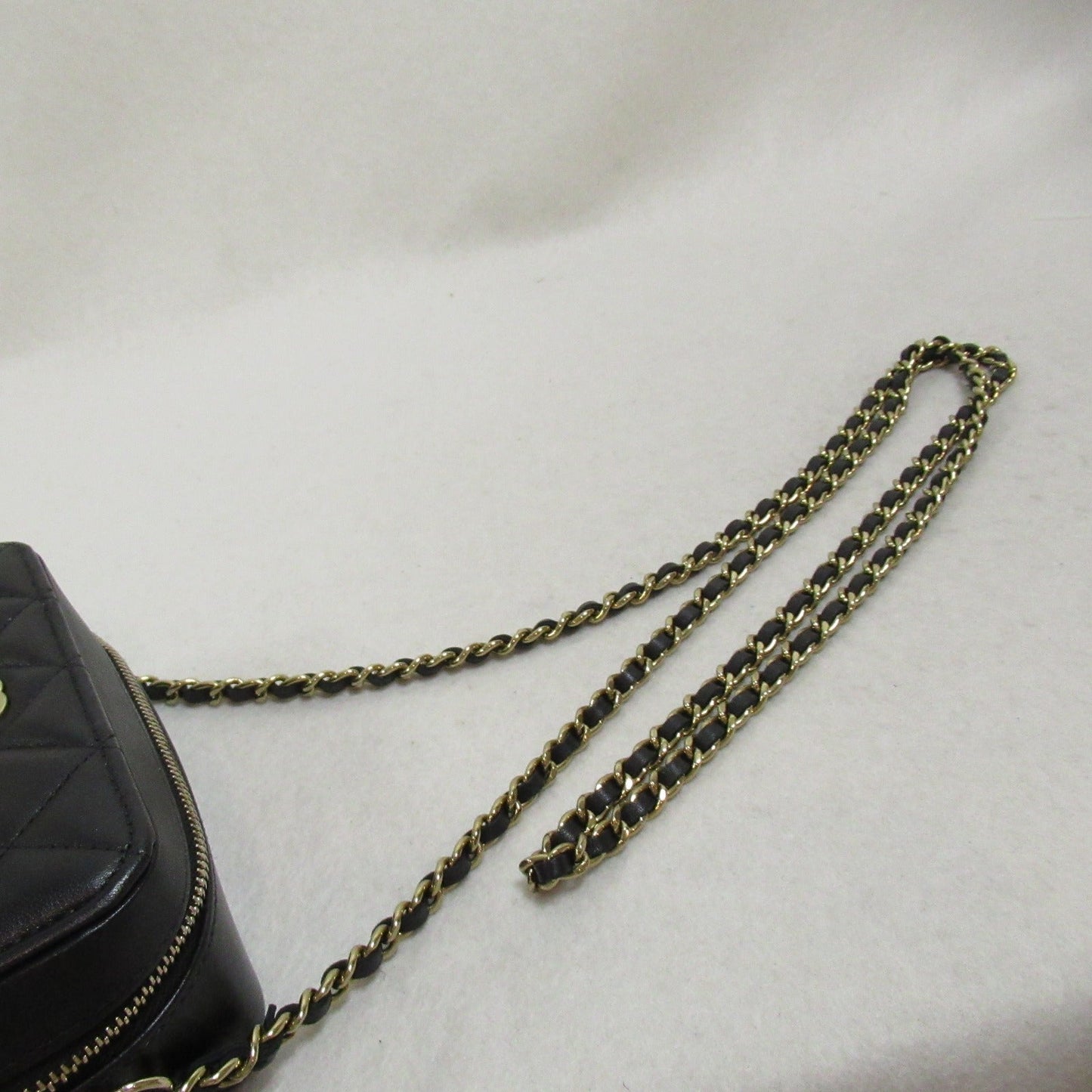 Chanel Mini Chain Shoulder Bag Lambskin Black
