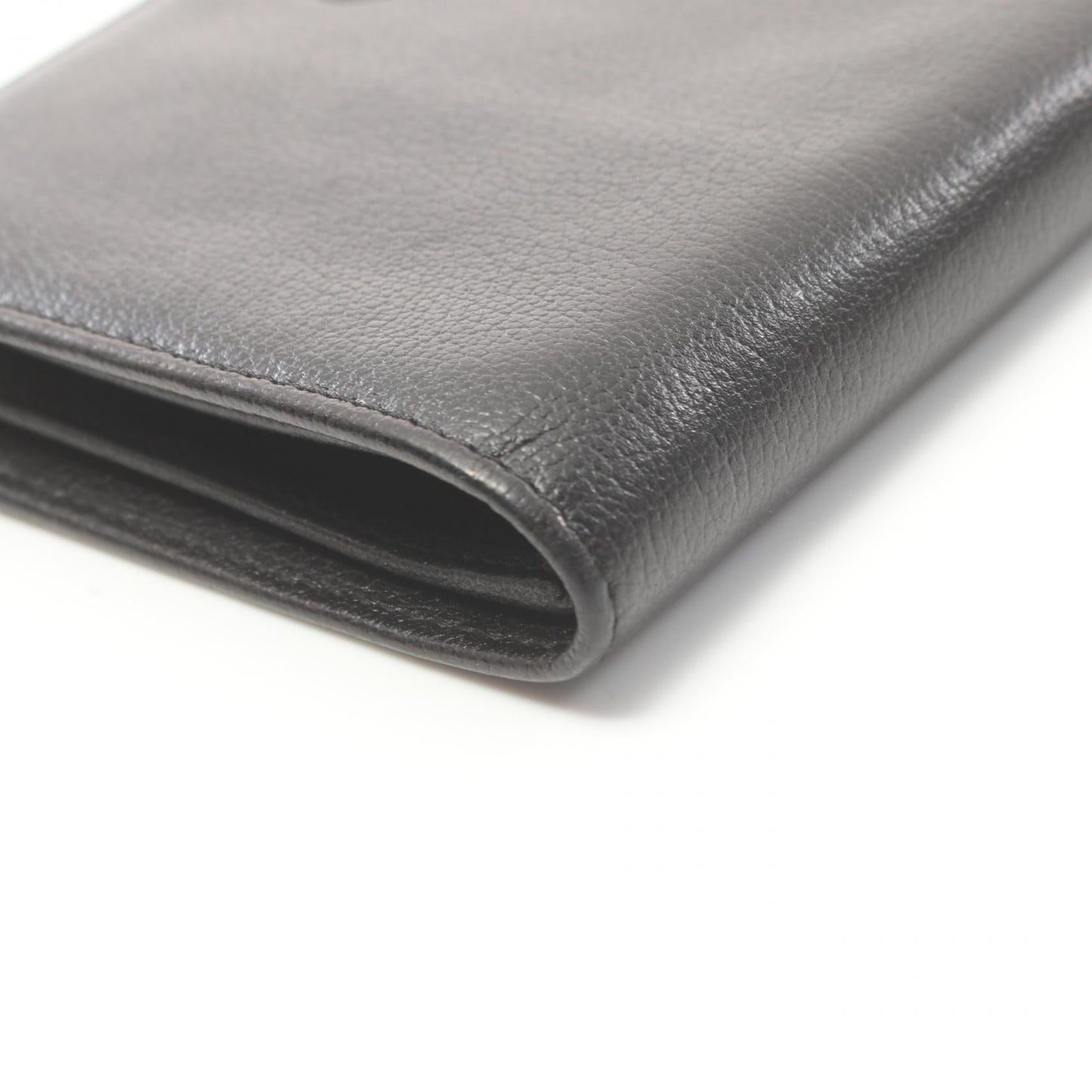 Chanel Camellia Bifold Wallet Leather Short Wallet in Great Condition
