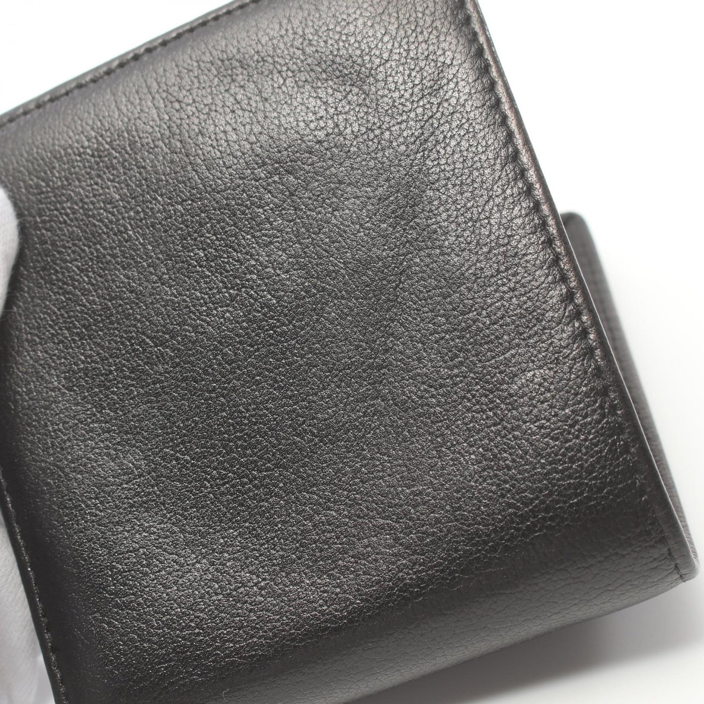 Chanel Camellia Bifold Wallet Leather Short Wallet in Great Condition