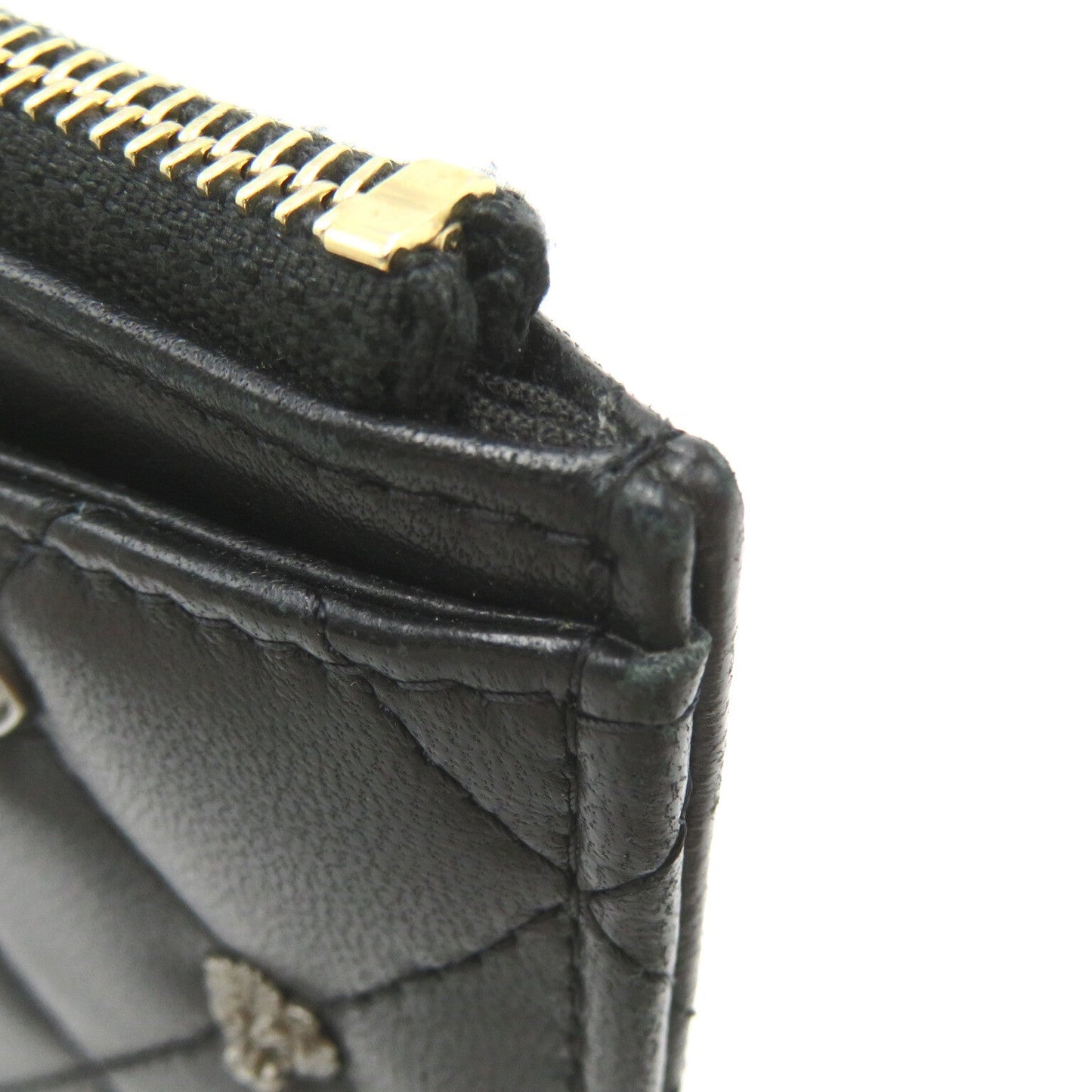 Chanel Matelasse Medium Zip Wallet Leather Long Wallet 26704959 in New Condition