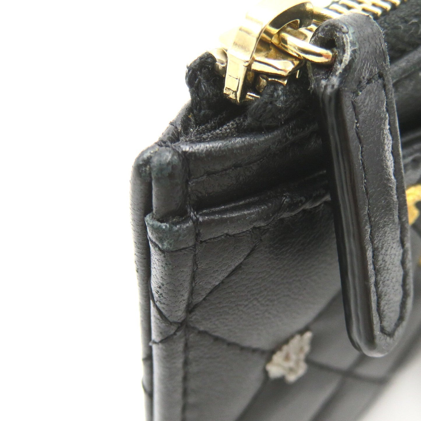 Chanel Matelasse Medium Zip Wallet Leather Long Wallet 26704959 in New Condition