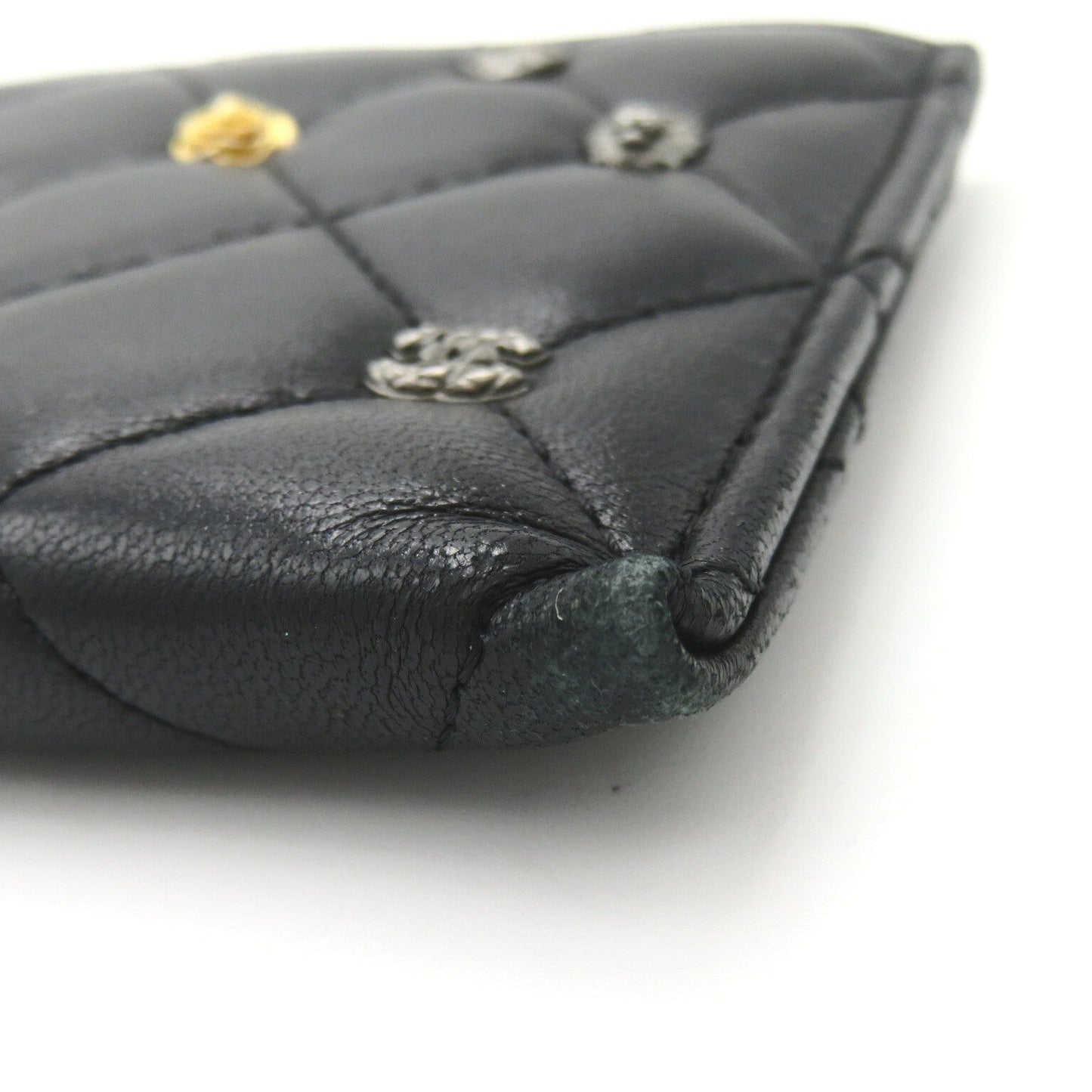 Chanel Matelasse Medium Zip Wallet Leather Long Wallet 26704959 in New Condition