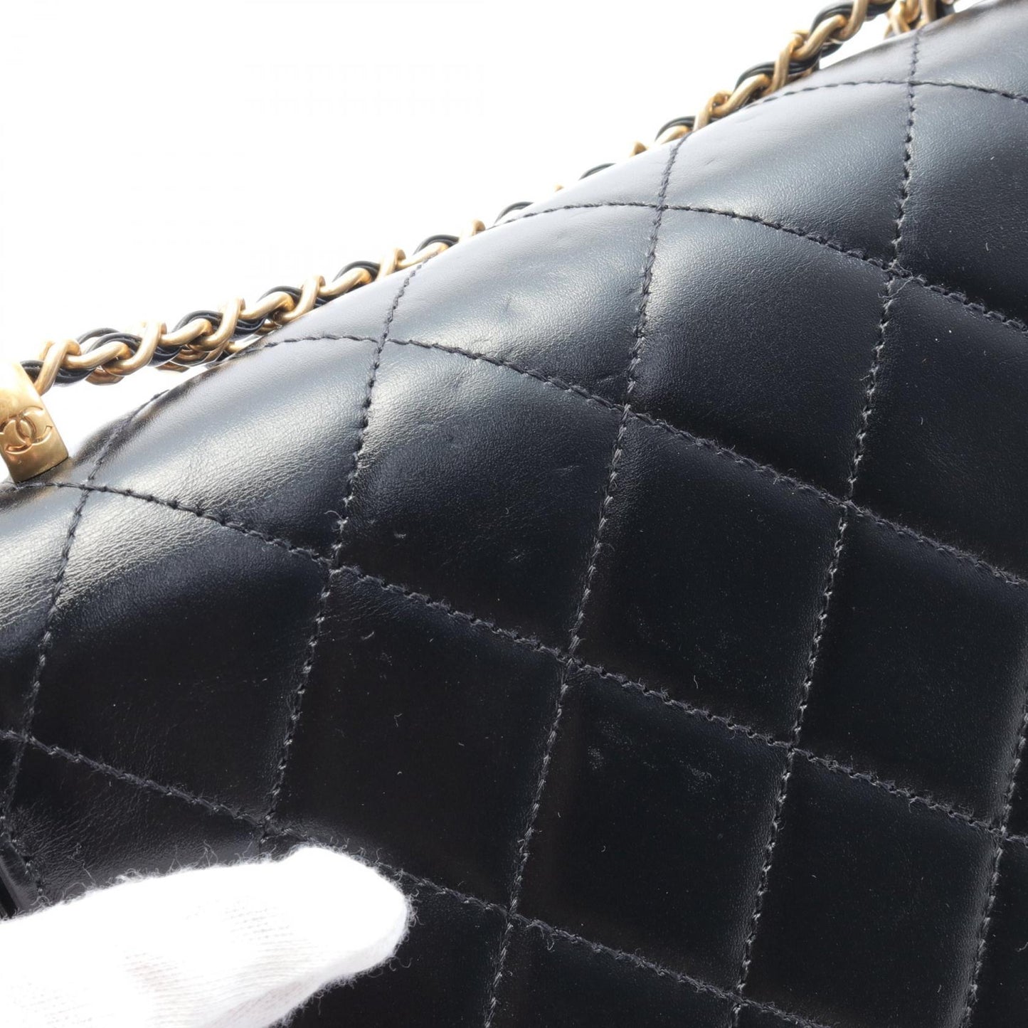 Chanel Leather Matelasse Shoulder Bag Black