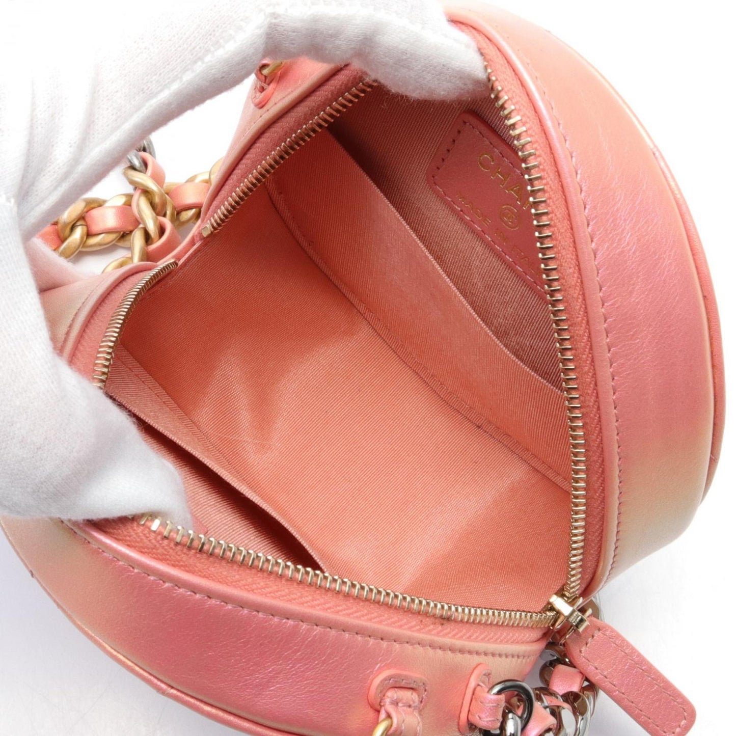 Chanel 19 Matelasse Lambskin Shoulder Bag AP0945