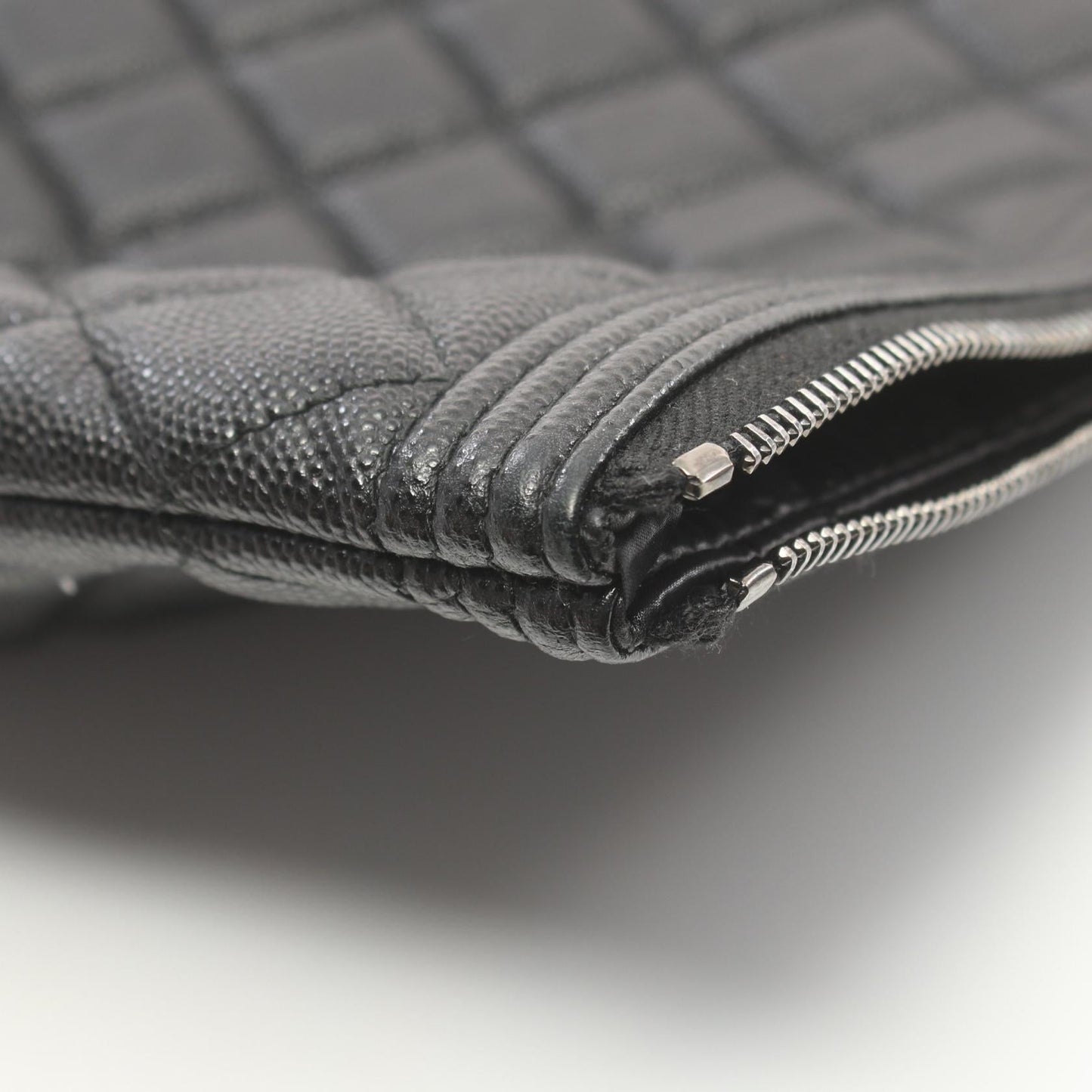 Chanel Quilted Caviar Zip Clutch Bag Leather Clutch Bag in New Condition