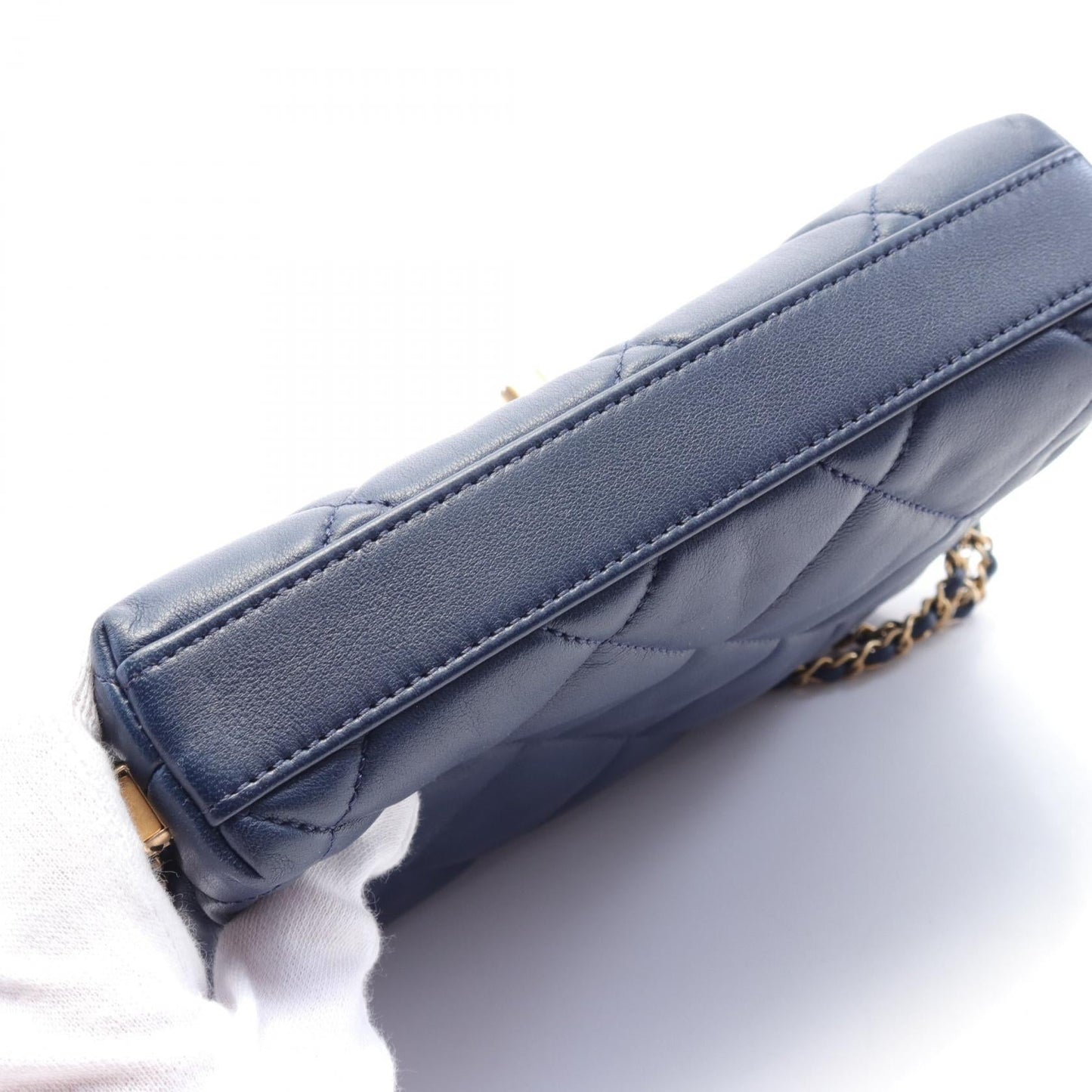 Chanel 19 Matelasse Leather Shoulder Bag