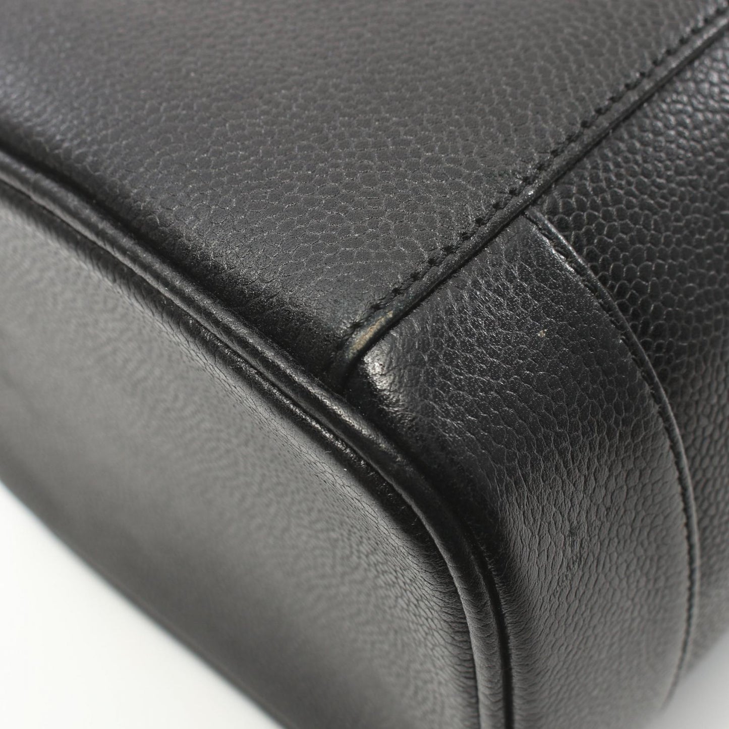 Chanel CC Caviar Vertical Vanity Case Leather Vanity Bag A01998 in New Condition