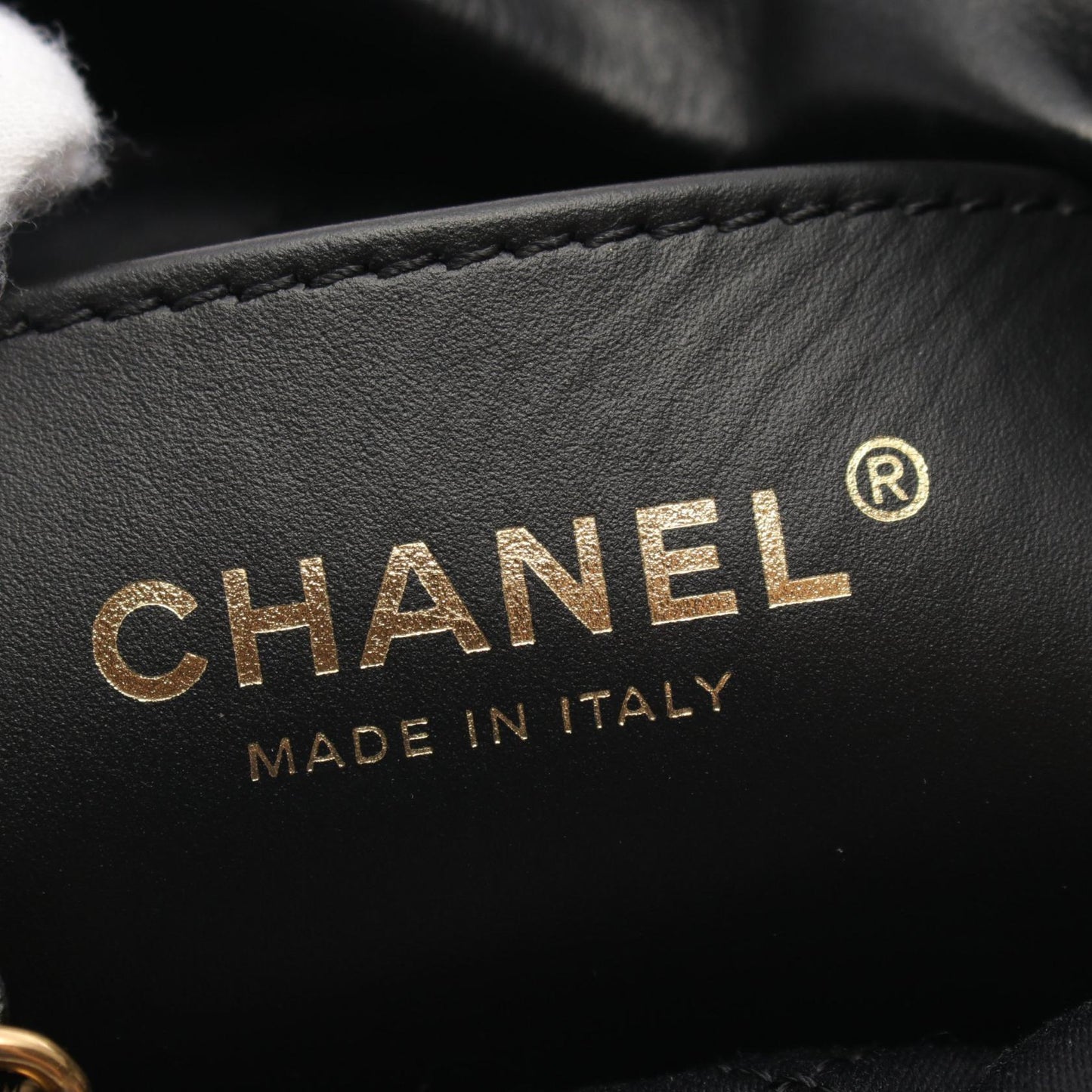 Chanel 22 Mini Lambskin Shoulder Bag AS3980