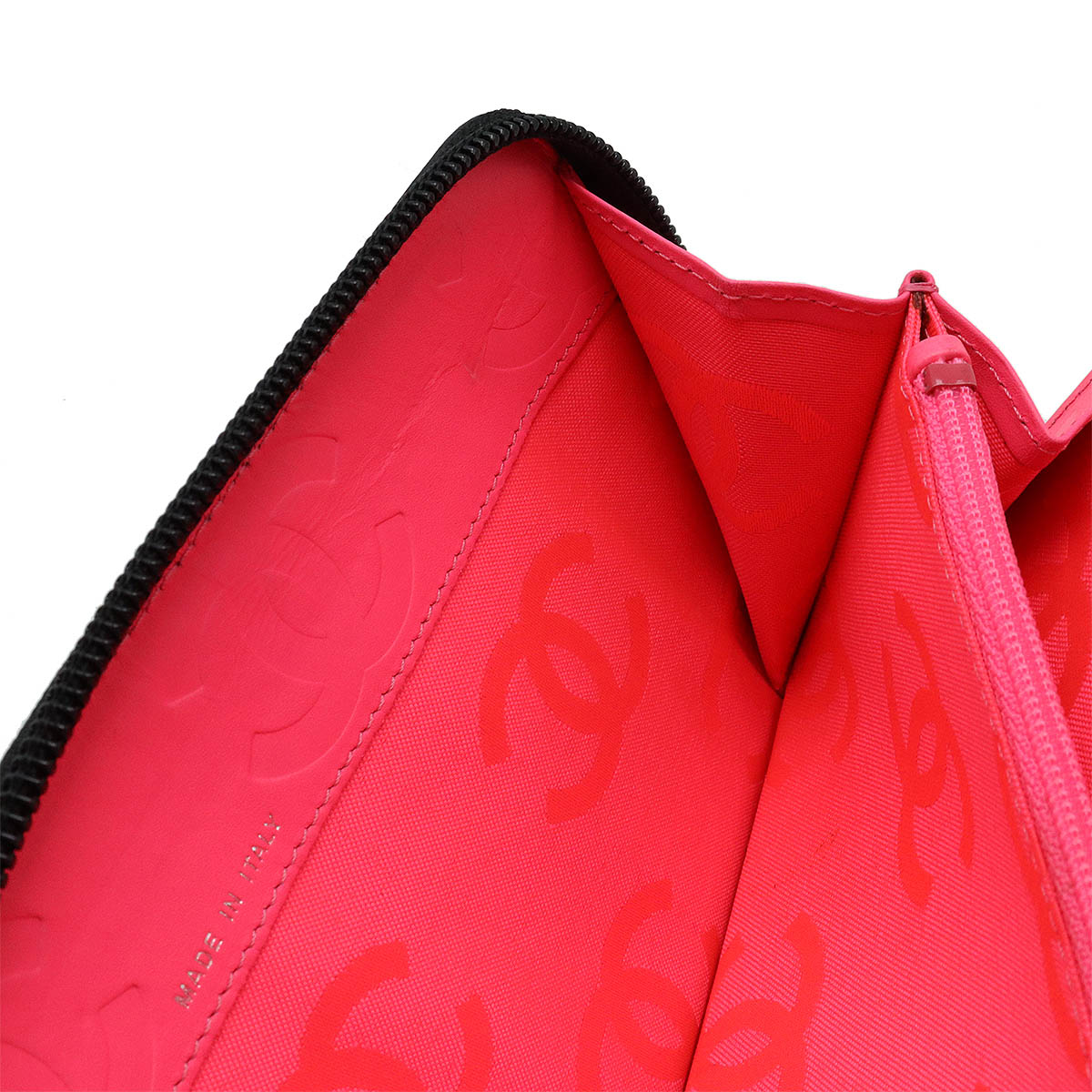 Chanel Cambon Line Coco Mark Leather/Enamel Organizer Long Wallet A48660