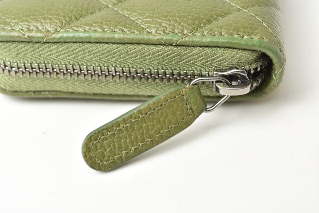 Chanel Caviar Skin Medium Wallet