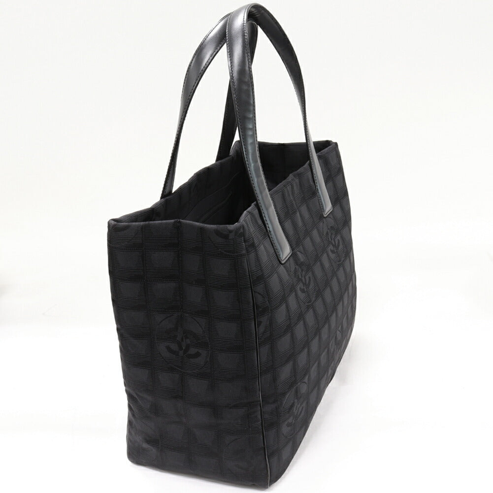 Chanel Nylon Tote Handbag Black A15991