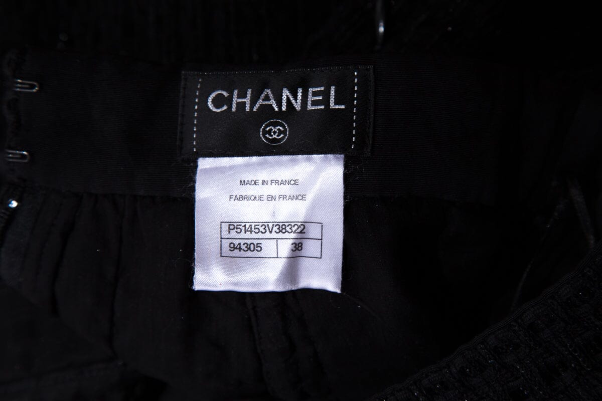Chanel Black Tweed Skirt SZ 38