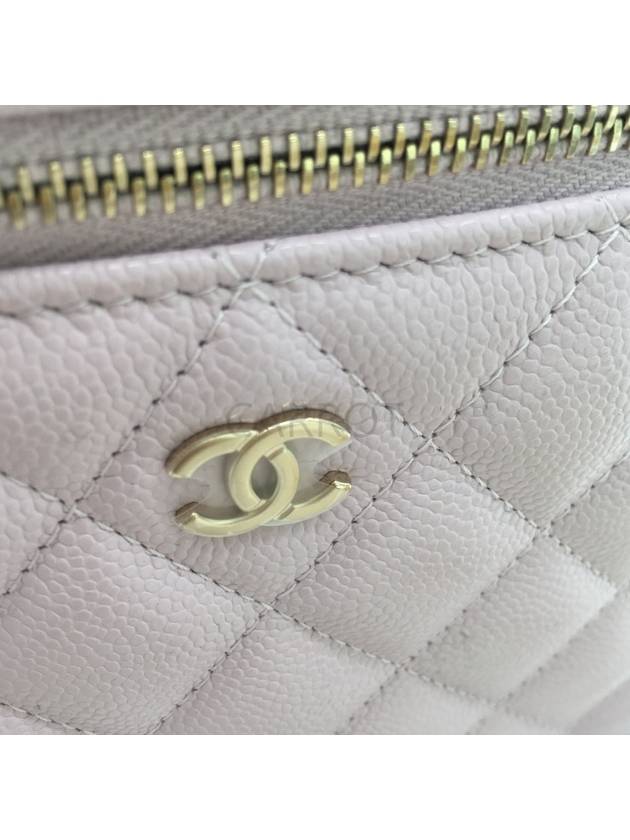 Chanel Vanity Bag Cosmetic Pouch Caviar 24S AP2573
